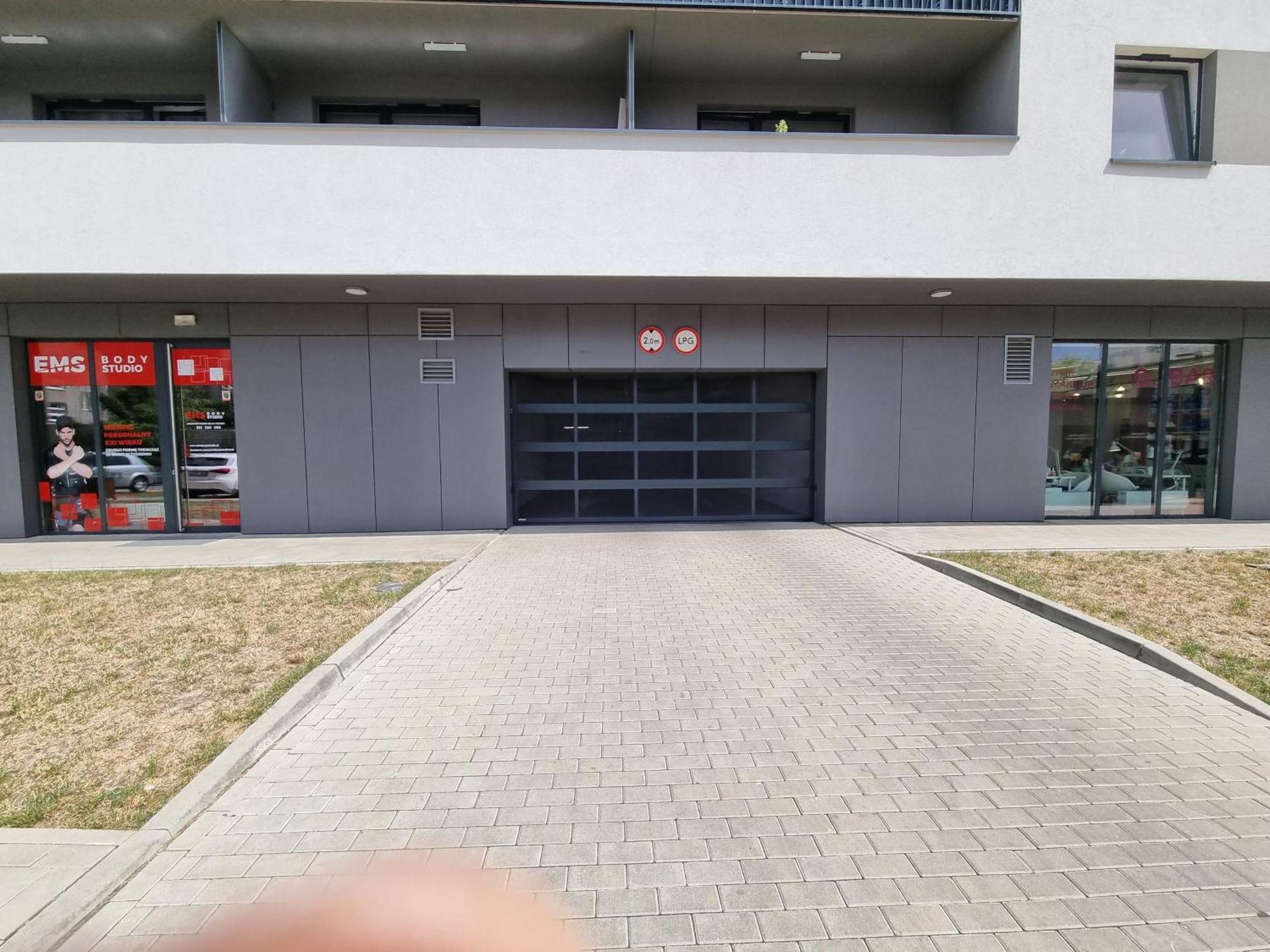 Q Meta - Manufaktura, Parking Gratis, Fv, Gwarancja Zadowolenia Lodz (Lodz)